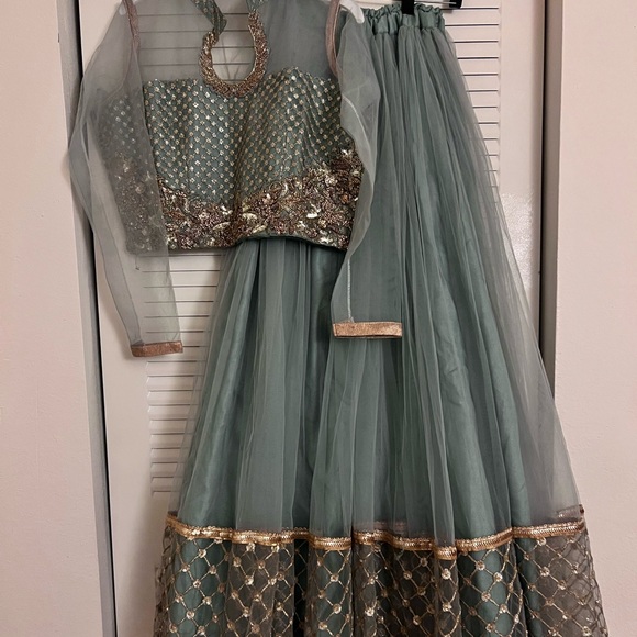 Pakistani-dress - Picture 2 of 7